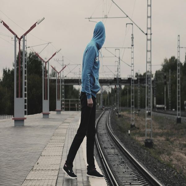 Chasing Thoughts - Atmospheric vibe