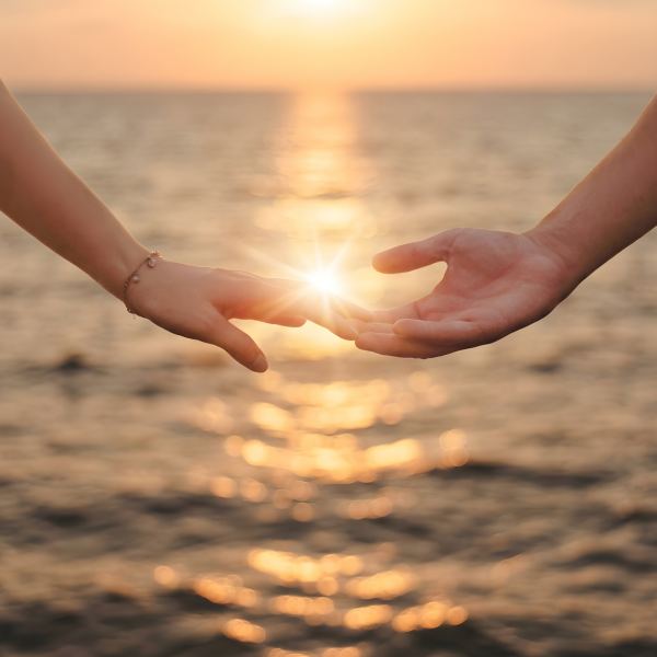 Closer to My Pulse - Siente Mi Pulso