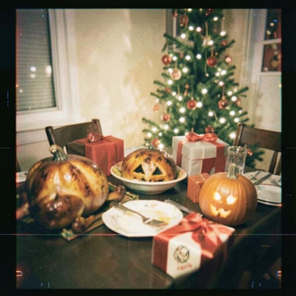 Happy HalloThanksMas